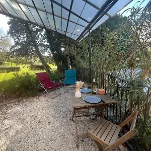 Cosy Avec Climatisation Et Terrasse , Malataverne France